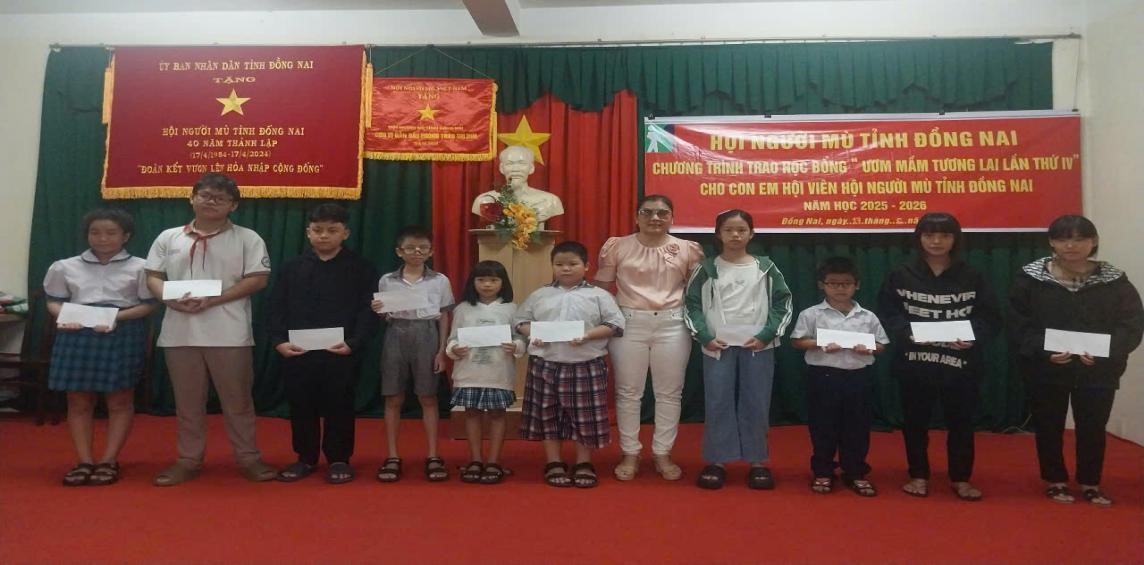 Tiếp sức đến trường - “Ươm mầm tương lai” -Vẽ nên những ước mơ