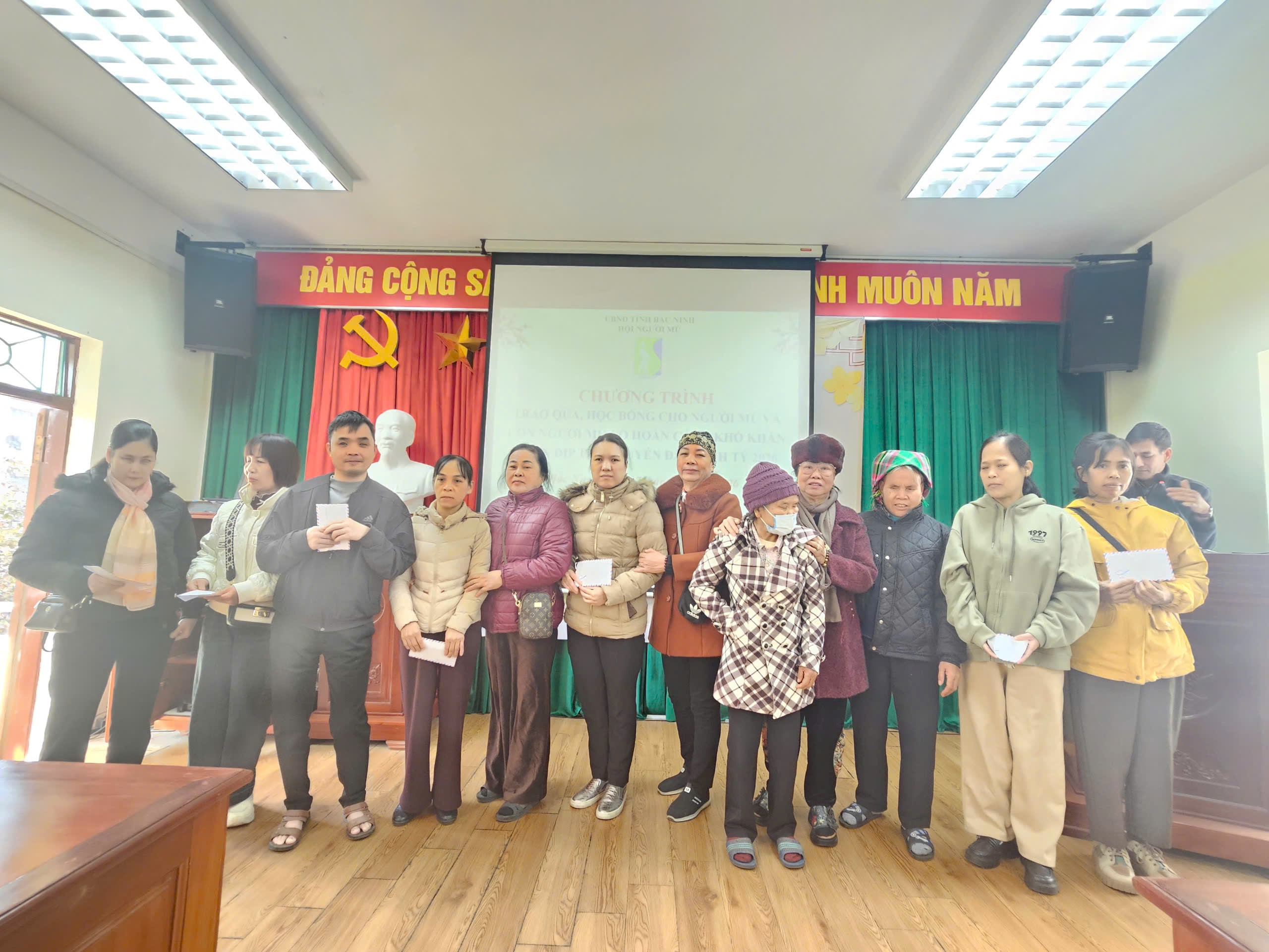 Ấm áp nghĩa tình – trao quà tết cho hội viên tại Bắc Ninh